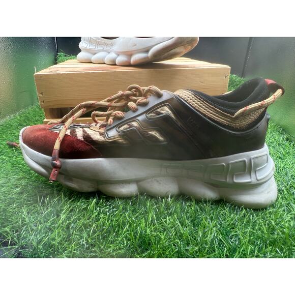 Fashion Forward Inspired Designer Sneakers- Size 9M - Picture 3 of 10